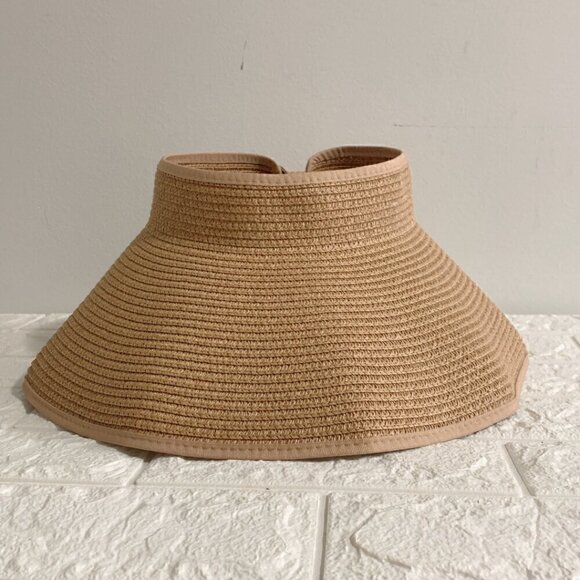 NWOT Roll-Up Straw All Season Fashion Hat with Spiral Pearl Icon Design | Wide B - Picture 3 of 5